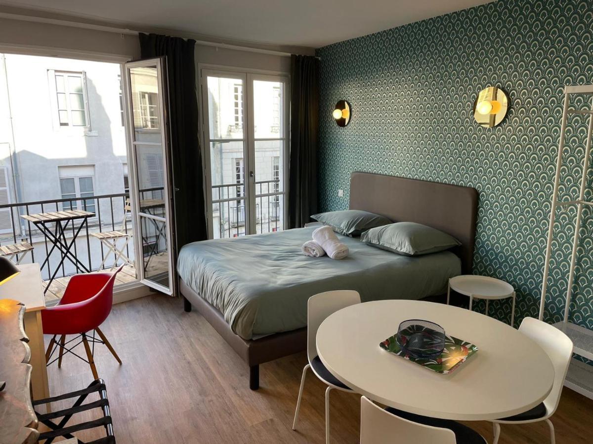 Chaleureux Studio * Neuf * Hypercentre * Wifi * Apartment Orleans Luaran gambar