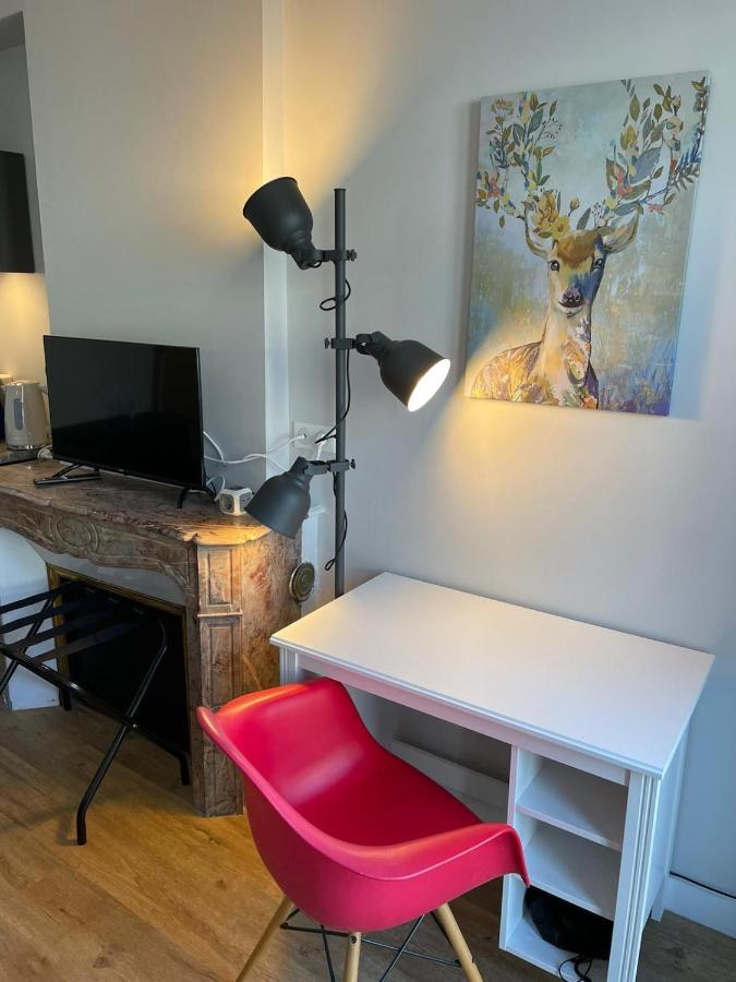Chaleureux Studio * Neuf * Hypercentre * Wifi * Apartment Orleans Luaran gambar